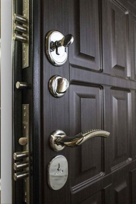 Советы по выбору надёжного замка для входной двери