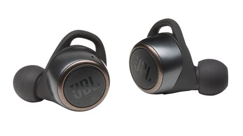 JBL Live 300TWS Review - Plug hi-fi into your ears