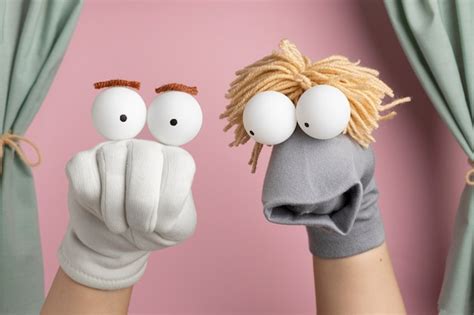 Free Photo | Hand puppet show for kids