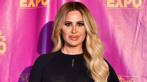 A Look At Kim Zolciak S Cosmetic Transformation Over The Years