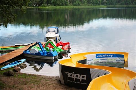 Pole Namiotowe Nad Jeziorem Camping Na Jeziorem G Boczek