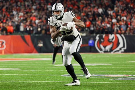 Raiders Darren Waller Signs Three Year 51M Extension