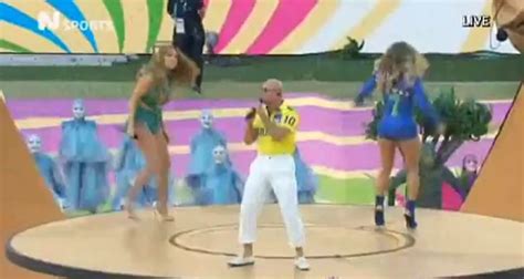 Pitbull Ft Jennifer Lopez Claudia Leitte We Are One Ole Ola Live