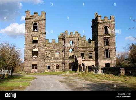 John Smedleys Folly. Riber Castle Stock Photo - Alamy