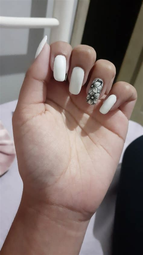 Giovana Negreiro adlı kullanıcının nail inspirations panosundaki Pin