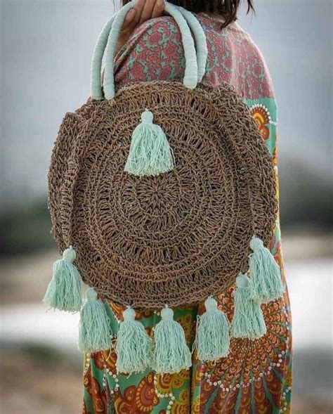 Pin By Bohoasis On Boho Bags Footwear Hats Crochet Bag Pattern