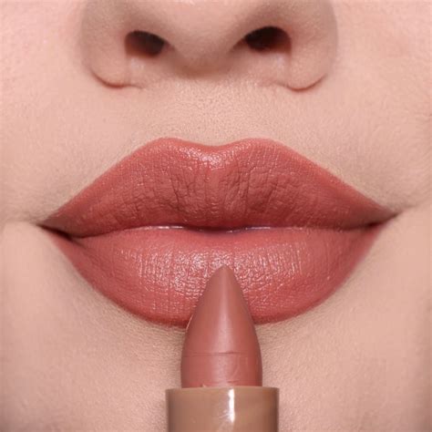 Miss Lary Batom Classic Tons Nudes 3 5g Caramelo