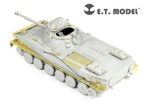 E T Model E35 081 Russian PT 76B Light Amphibious Tank For TRUMPETER