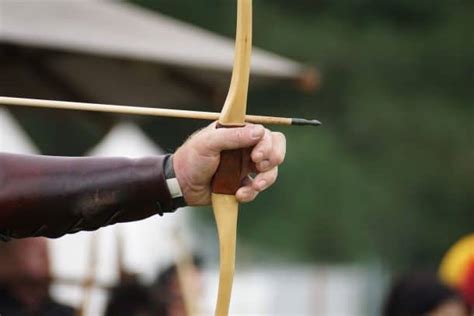 5 Fundamentals To Shooting A Traditional Bow