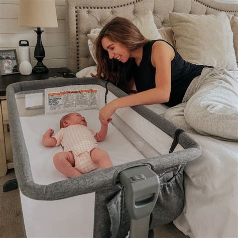 Close2me Bedside Baby Bassinet Delta Children