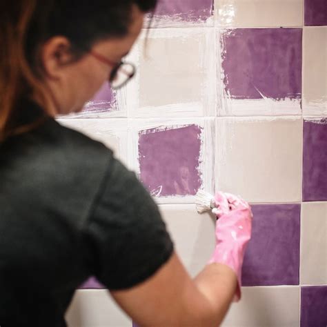 The Best Tile Paint for Every Project in 2023, According to Experts