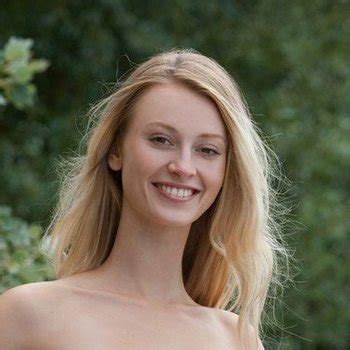 Carisha Maja Babe Page Watch This Adult Model On FreeOnes