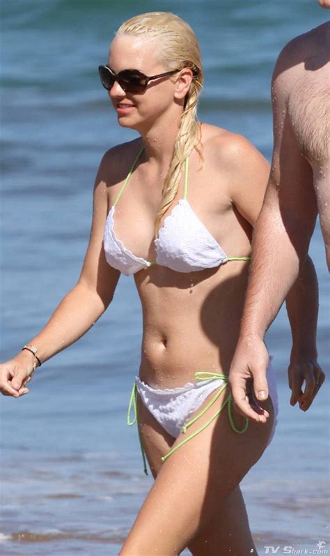 Celebrities In Hot Bikini Anna Faris Singer Actress In Bikini 26718