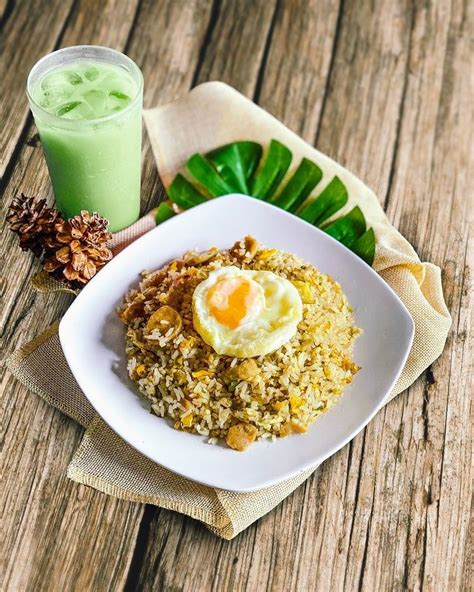 Ayo Berburu 12 Nasi Goreng Di Jakarta Paling Enak Nibble