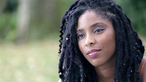 40 Notable Female Comedians to Know - Facts.net