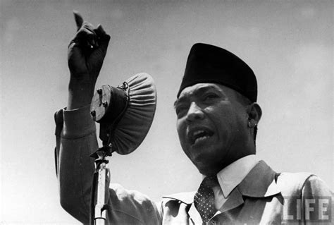 Soekarno : The First President of Indonesia