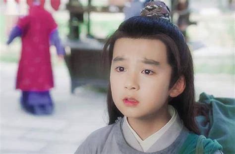 Ng I Sao Nh Hot Nh T M N Nh M T B C Ti N Xa V Nhan S C V Di N Xu T