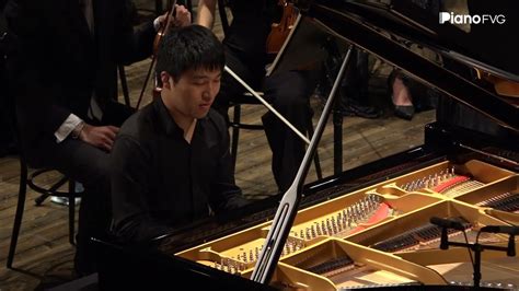 Jialin Yao Stage Concorso Pianistico Internazionale Del Friuli