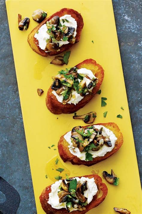 Mushroom And Goat Cheese Bruschetta Recipe Recipe Bruschetta Recipe Bruschetta Goat Cheese