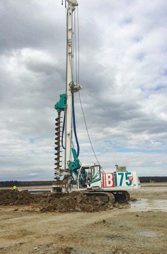 Continuous Flight Auger CFA Drilling Rig B175 XP 2 CASAGRANDE