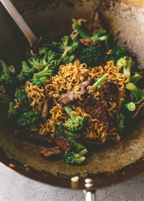 Beef And Broccoli Ramen Noodle Stir Fry