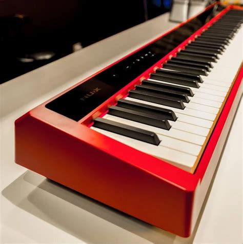 Nux Cherub NPK-10 цифровое пианино