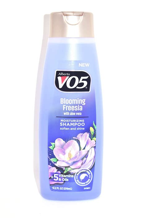 Vo5 Blooming Freesia Aloe Vera Moisturizing Shampoo 125 Fl Oz