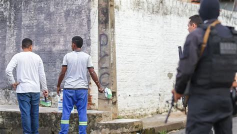 Draco Apaga Pichações Do Pcc Na Vila Ferroviária Em Teresina Gp1