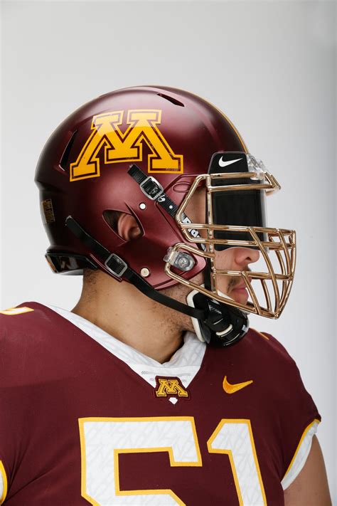 Gophers Unveil New Football Uniforms For 2018 Season Twin Cities