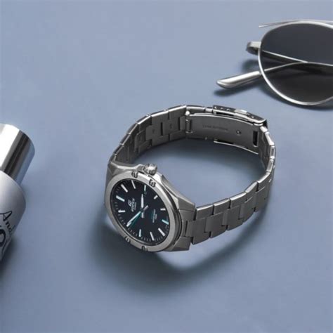 Топ-3 недорогих и стильных Casio с сапфировым стеклом