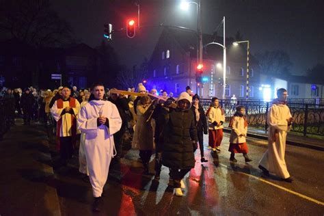 Droga Krzyżowa w Pruszczu Gdańskim Wierni przeszli ulicami miasta