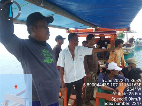 Kapal Nelayan Pencari Ikan Bocor Satu Nelayan Hilang Di Perairan