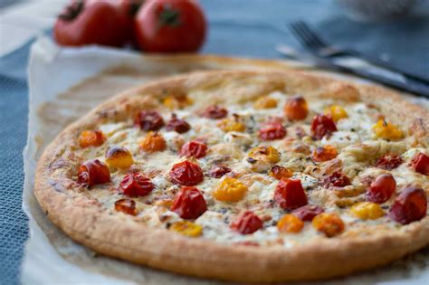 Recette de Tarte à la tomate cerise et mozzarella Arttra Cuisine