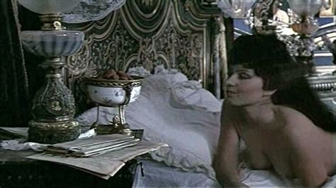 Naked Veronique Genest In Guy De Maupassant