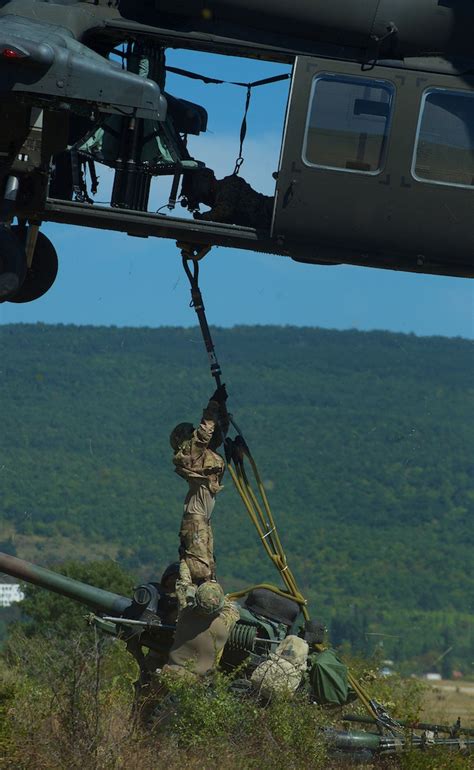 Dvids Images Paratroopers Conduct Artillery Fire Mission During