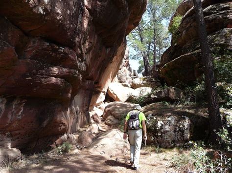 7 Rutas De Senderismo Para Descubrir Los Contrastes De La Sierra De