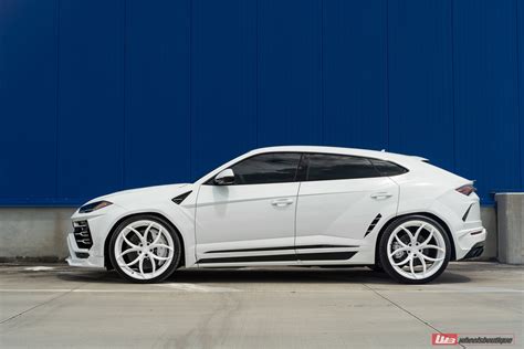 Lamborghini Urus On ANRKY S2 X0 Wheels Boutique