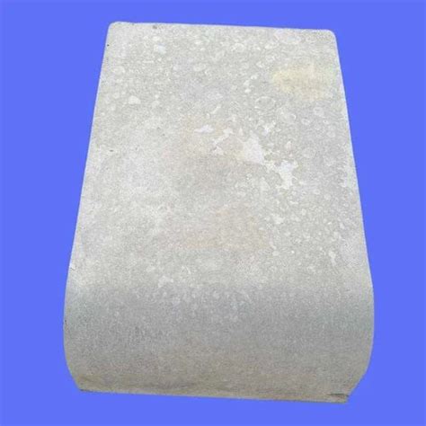 Outdoor Solid Landscape Concrete Kerb Stone For Landscaping Kg At