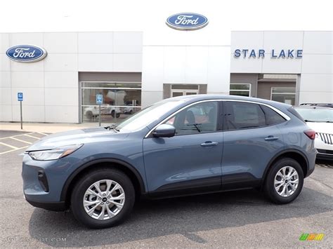 Vapor Blue Metallic Ford Escape Active Awd Photo