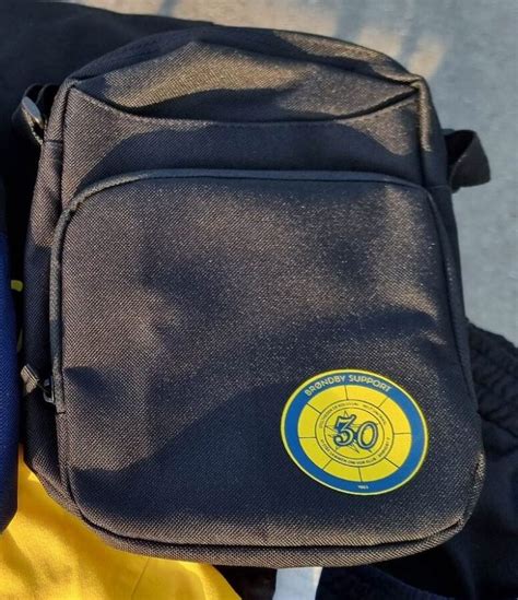 Skuldertaske med BS 30 års logo Brøndby Support Merchandise