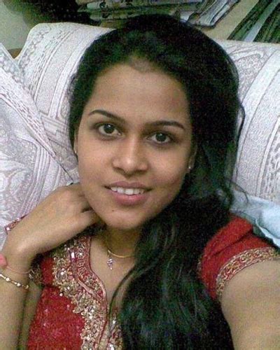 Hot Desi Bengali Aunty After Bath HOT MALLU AUNTIES