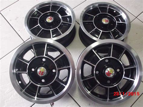 Roda Esportiva Vw Fusca Aro Brasilia Variant Tl Puma X R