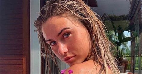 Love Islands Ellie Brown Strips Nude For Sensational Bathtub Snap I Cant Cope Daily Star