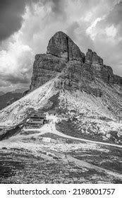 Averau Mountain Rifugio Averau Dolomites Stock Photo 2198001757 ...