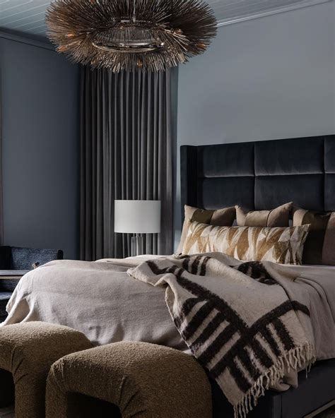 25 Inspiring Modern Black and Grey Bedroom Design Ideas