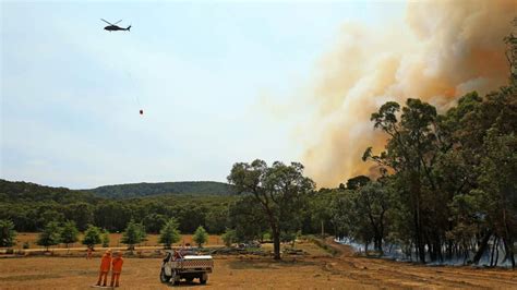 At least five buildings destroyed in Victoria fires | news.com.au ...