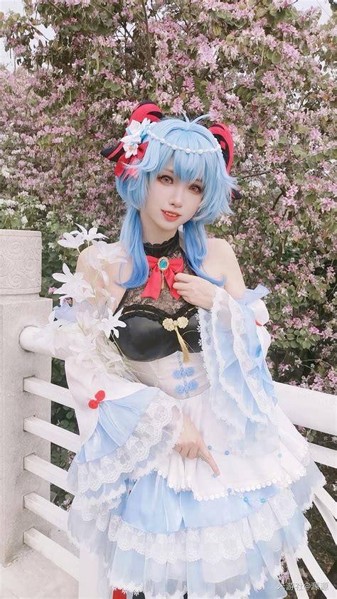 【甘雨花嫁cos】我知道，第一朵琉璃百合绽放的时间… 原神社区 米游社