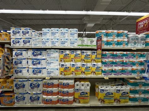 Food Lion Grocery Store Toilet Paper Section Editorial Photo Image Of