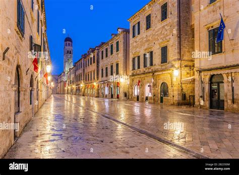 Dubrovnik Croatia Famous Placa Stradun Street Inside The City Walls