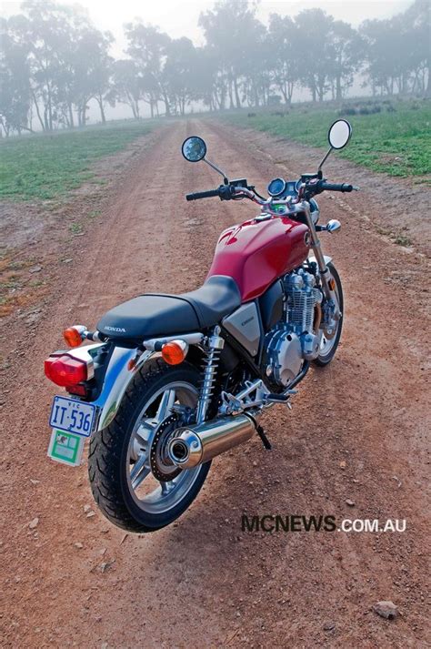 2010 Honda CB1100 Review | MCNews